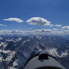 Flugwegposition um 14:24:29: Aufgenommen in der Nähe von Gemeinde Gramais, Gramais, Österreich in 3068 Meter