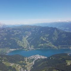 Flugwegposition um 12:35:41: Aufgenommen in der Nähe von Gemeinde Piesendorf, 5721 Piesendorf, Österreich in 2345 Meter
