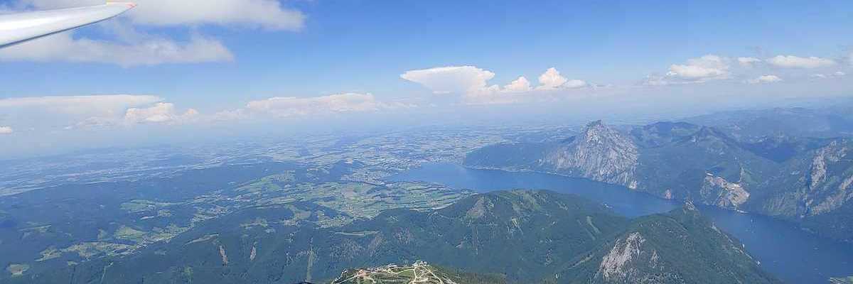 Verortung via Georeferenzierung der Kamera: Aufgenommen in der Nähe von Gemeinde Ebensee, 4802 Ebensee, Österreich in 2500 Meter