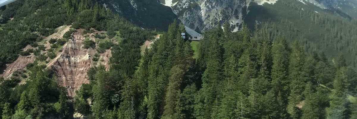 Verortung via Georeferenzierung der Kamera: Aufgenommen in der Nähe von Gemeinde Thaur, Thaur, Österreich in 1500 Meter