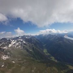 Flugwegposition um 14:40:30: Aufgenommen in der Nähe von Gemeinde Kaunderberg, Österreich in 3225 Meter