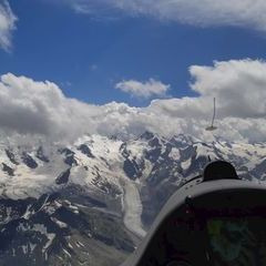 Flugwegposition um 12:46:37: Aufgenommen in der Nähe von Maloja, Schweiz in 3930 Meter