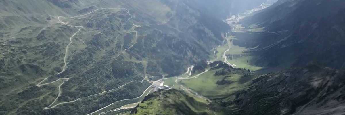 Verortung via Georeferenzierung der Kamera: Aufgenommen in der Nähe von Gemeinde Klösterle, Österreich in 3100 Meter