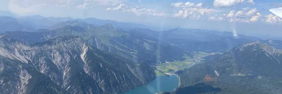 Flugwegposition um 13:20:32: Aufgenommen in der Nähe von Gemeinde Eben am Achensee, Österreich in 2506 Meter
