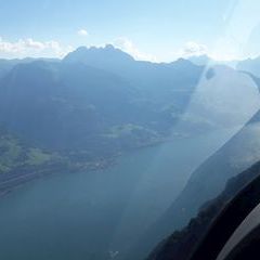 Flugwegposition um 15:56:00: Aufgenommen in der Nähe von Sarganserland, Schweiz in 1376 Meter