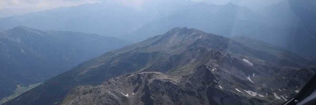 Flugwegposition um 13:36:34: Aufgenommen in der Nähe von Gemeinde Volders, Österreich in 2993 Meter