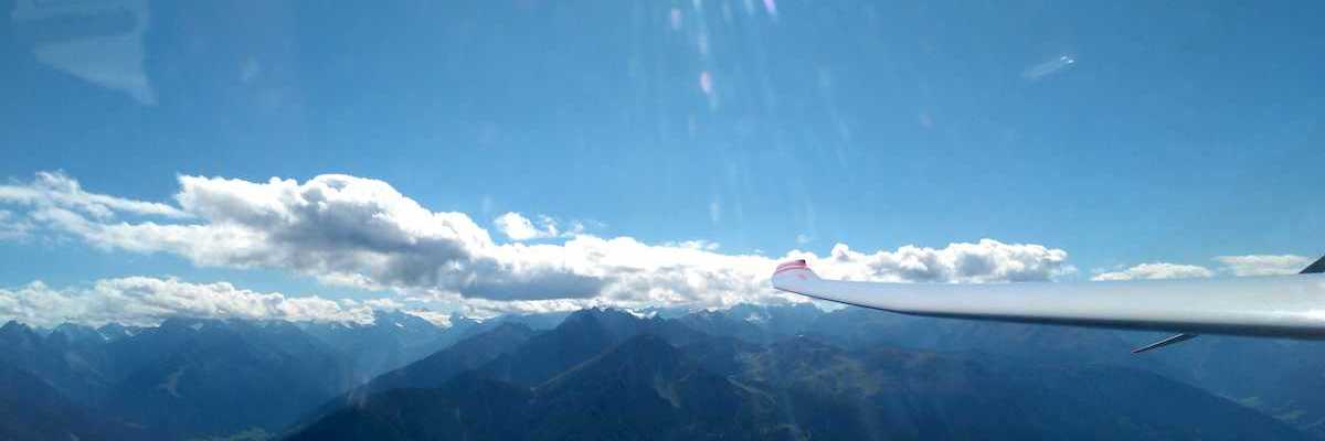 Flugwegposition um 13:18:41: Aufgenommen in der Nähe von Innsbruck, Österreich in 2269 Meter