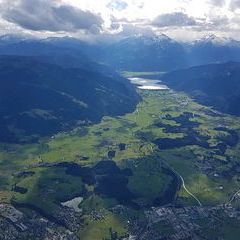 Flugwegposition um 11:25:18: Aufgenommen in der Nähe von Gemeinde Saalfelden am Steinernen Meer, 5760 Saalfelden am Steinernen Meer, Österreich in 2769 Meter