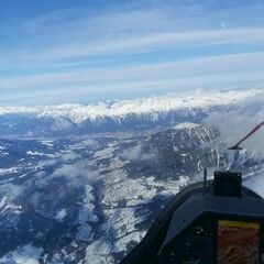 Flugwegposition um 10:59:40: Aufgenommen in der Nähe von Gemeinde Navis, Navis, Österreich in 4062 Meter