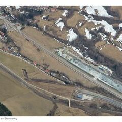 Flugwegposition um 12:09:51: Aufgenommen in der Nähe von Gemeinde Spital am Semmering, Österreich in 2042 Meter