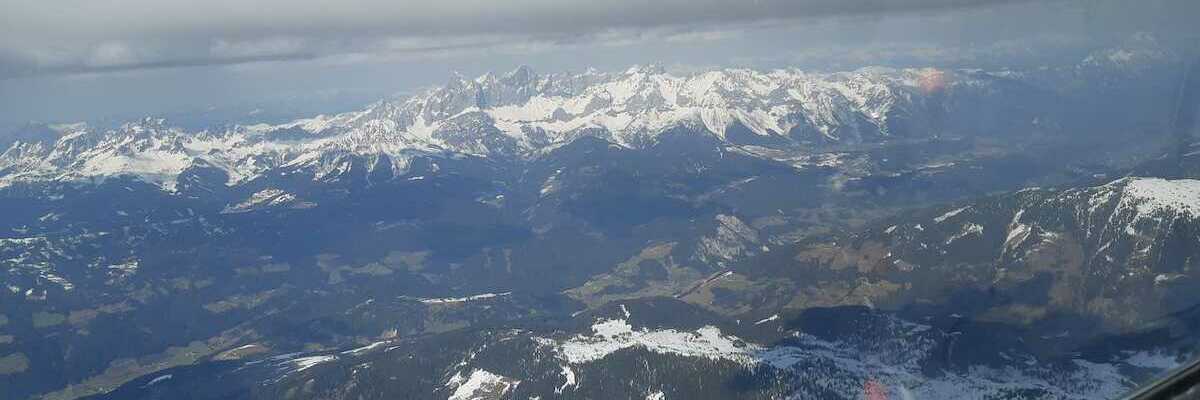 Flugwegposition um 14:10:29: Aufgenommen in der Nähe von Gemeinde Untertauern, Österreich in 3230 Meter