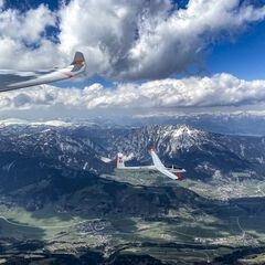Flugwegposition um 13:26:06: Aufgenommen in der Nähe von Michaelerberg, Österreich in 2769 Meter