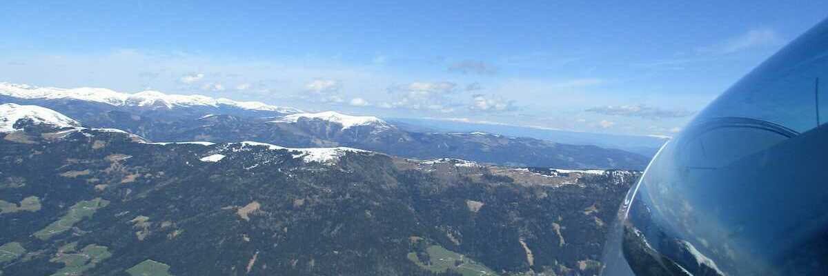 Flugwegposition um 12:19:43: Aufgenommen in der Nähe von Gemeinde Paternion, Österreich in 2132 Meter