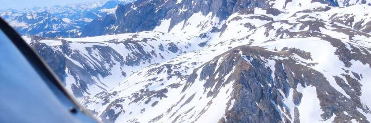 Verortung via Georeferenzierung der Kamera: Aufgenommen in der Nähe von Gemeinde Thörl, Österreich in 2300 Meter