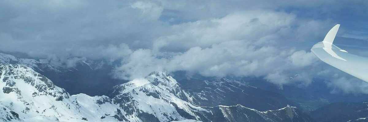 Flugwegposition um 10:43:19: Aufgenommen in der Nähe von Gemeinde Zederhaus, 5584, Österreich in 3049 Meter