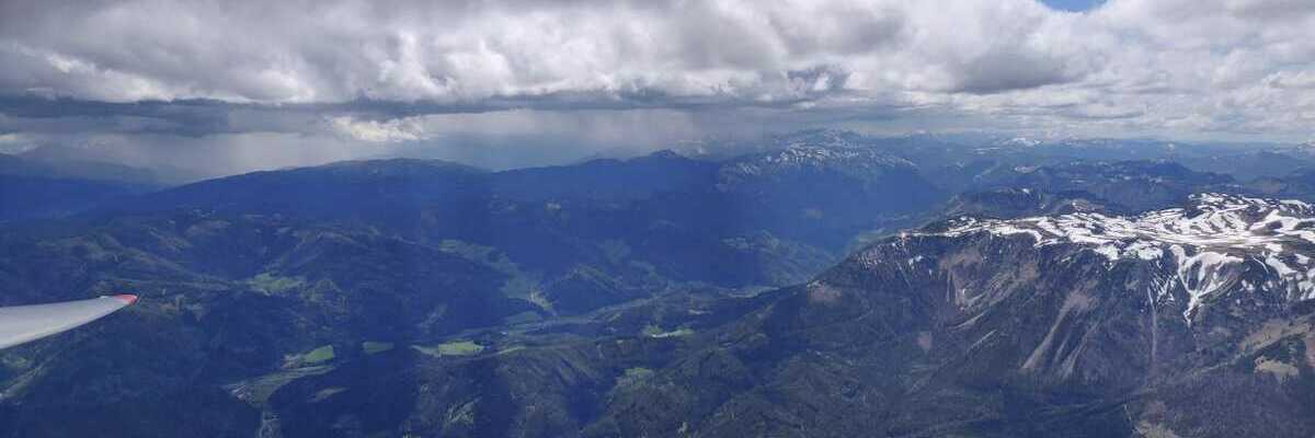 Verortung via Georeferenzierung der Kamera: Aufgenommen in der Nähe von Kapellen, Österreich in 2500 Meter