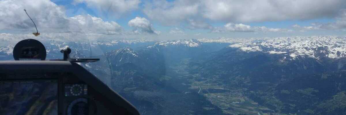 Flugwegposition um 12:03:34: Aufgenommen in der Nähe von Gemeinde Weißensee, Österreich in 2874 Meter