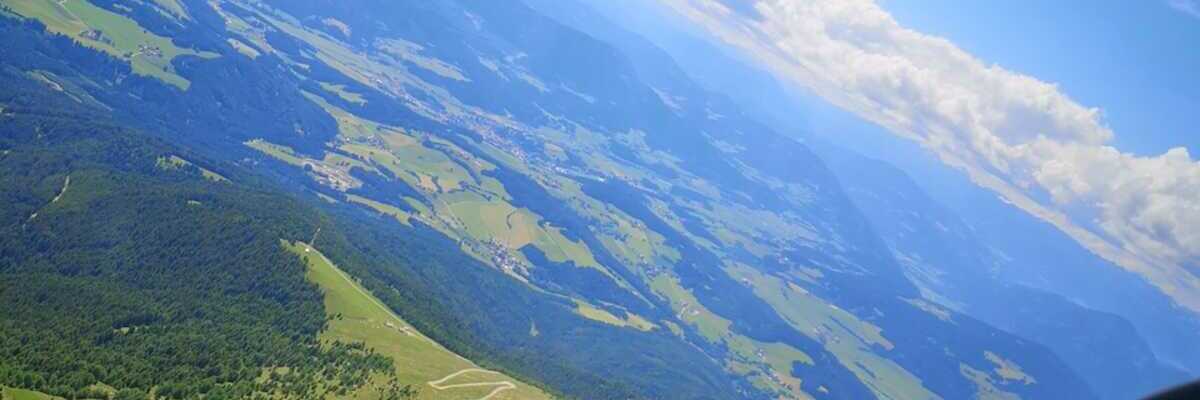 Flugwegposition um 13:30:55: Aufgenommen in der Nähe von Kulm am Zirbitz, 8820, Österreich in 2483 Meter