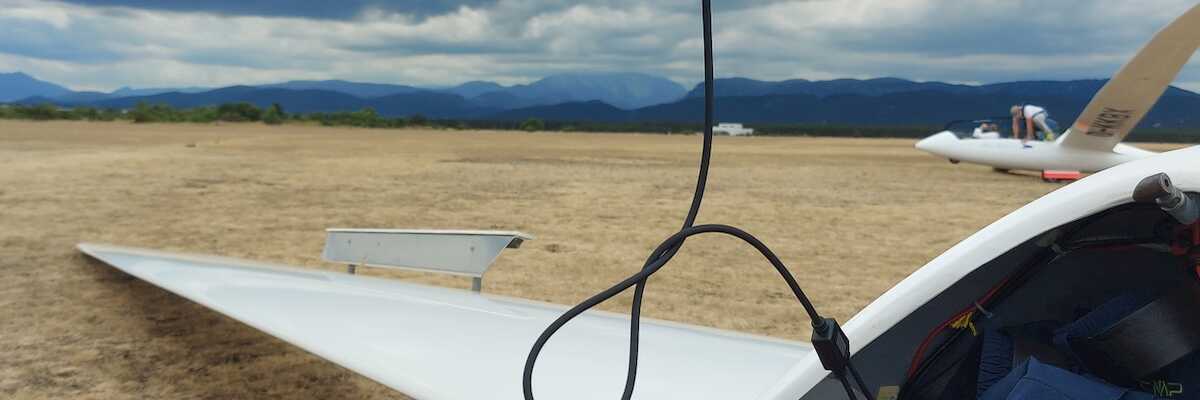 Flugwegposition um 12:47:35: Aufgenommen in der Nähe von Wiener Neustadt, Österreich in 263 Meter