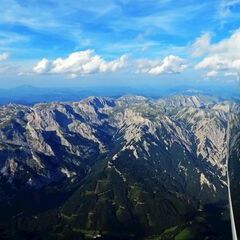 Flugwegposition um 15:11:37: Aufgenommen in der Nähe von Tragöß-Sankt Katharein, Österreich in 2711 Meter