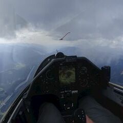 Flugwegposition um 13:58:13: Aufgenommen in der Nähe von Gemeinde Mautern in der Steiermark, 8774, Österreich in 2365 Meter