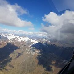 Flugwegposition um 13:52:45: Aufgenommen in der Nähe von 39024 Mals, Südtirol, Italien in 3875 Meter