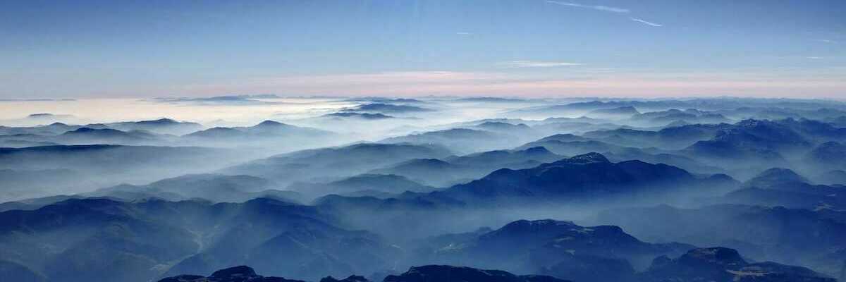 Verortung via Georeferenzierung der Kamera: Aufgenommen in der Nähe von Gemeinde Schwarzau im Gebirge, Österreich in 4200 Meter