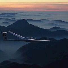 Flugwegposition um 15:58:50: Aufgenommen in der Nähe von Gemeinde Micheldorf in Oberösterreich, Österreich in 2899 Meter