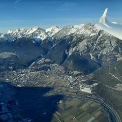 Flugwegposition um 12:20:04: Aufgenommen in der Nähe von Gemeinde Flaurling, Österreich in 2254 Meter