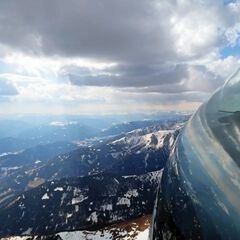 Flugwegposition um 13:37:41: Aufgenommen in der Nähe von Winklern bei Oberwölz, 8832, Österreich in 3045 Meter