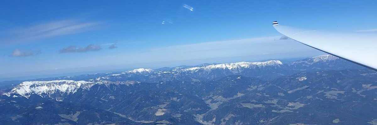 Flugwegposition um 13:21:57: Aufgenommen in der Nähe von Kindberg, Österreich in 2547 Meter
