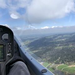 Flugwegposition um 09:38:59: Aufgenommen in der Nähe von Gemeinde Lochau, Lochau, Österreich in 1026 Meter