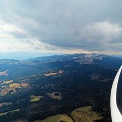 Flugwegposition um 14:22:30: Aufgenommen in der Nähe von Gemeinde Preitenegg, Preitenegg, Österreich in 2017 Meter