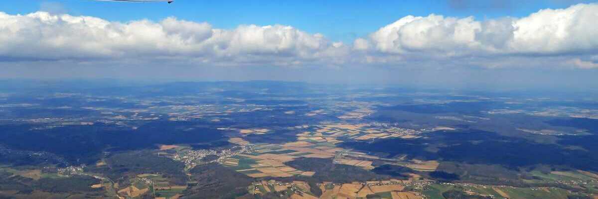 Flugwegposition um 12:05:28: Aufgenommen in der Nähe von Gemeinde Heugraben, Heugraben, Österreich in 1681 Meter