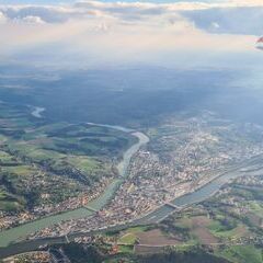 Flugwegposition um 16:18:46: Aufgenommen in der Nähe von Kreisfreie Stadt Passau, Deutschland in 1908 Meter