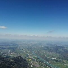 Flugwegposition um 12:30:36: Aufgenommen in der Nähe von Rosenheim, Deutschland in 1811 Meter