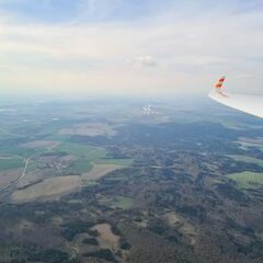 Flugwegposition um 15:21:12: Aufgenommen in der Nähe von Okres České Budějovice, Tschechien in 1447 Meter