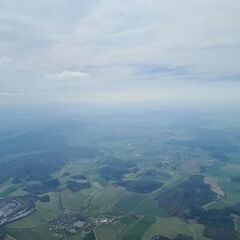 Flugwegposition um 12:40:00: Aufgenommen in der Nähe von Okres Klatovy, Tschechien in 1698 Meter
