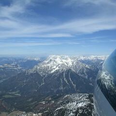Flugwegposition um 13:23:50: Aufgenommen in der Nähe von Gemeinde, 6393 St. Ulrich am Pillersee, Österreich in 2854 Meter