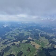 Flugwegposition um 12:25:56: Aufgenommen in der Nähe von Okres Český Krumlov, Tschechien in 2280 Meter