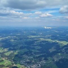 Flugwegposition um 13:00:04: Aufgenommen in der Nähe von Gemeinde Unterweißenbach, 4273 Unterweißenbach, Österreich in 1773 Meter