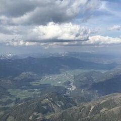 Flugwegposition um 15:18:27: Aufgenommen in der Nähe von Tragöß-Sankt Katharein, Österreich in 2247 Meter
