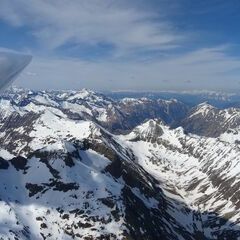 Flugwegposition um 14:19:42: Aufgenommen in der Nähe von Oberwölz Umgebung, Österreich in 2325 Meter