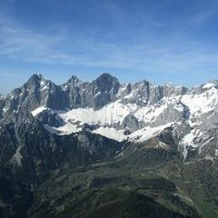 Flugwegposition um 15:07:57: Aufgenommen in der Nähe von Gemeinde Ramsau am Dachstein, 8972, Österreich in 2632 Meter