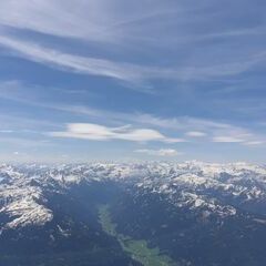 Verortung via Georeferenzierung der Kamera: Aufgenommen in der Nähe von Gemeinde Radstadt, Österreich in 3000 Meter