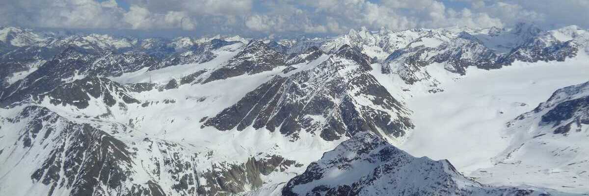 Flugwegposition um 13:11:17: Aufgenommen in der Nähe von Gemeinde St. Leonhard im Pitztal, 6481, Österreich in 3546 Meter