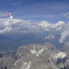 Flugwegposition um 13:11:40: Aufgenommen in der Nähe von Gemeinde Lesachtal, Österreich in 3399 Meter