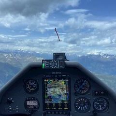 Flugwegposition um 12:34:55: Aufgenommen in der Nähe von Gemeinde Assling, Österreich in 2996 Meter