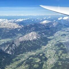 Flugwegposition um 13:47:15: Aufgenommen in der Nähe von Michaelerberg, Österreich in 5426 Meter