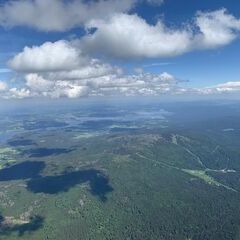 Flugwegposition um 14:00:08: Aufgenommen in der Nähe von Gemeinde Schwarzenberg am Böhmerwald, Österreich in 2167 Meter